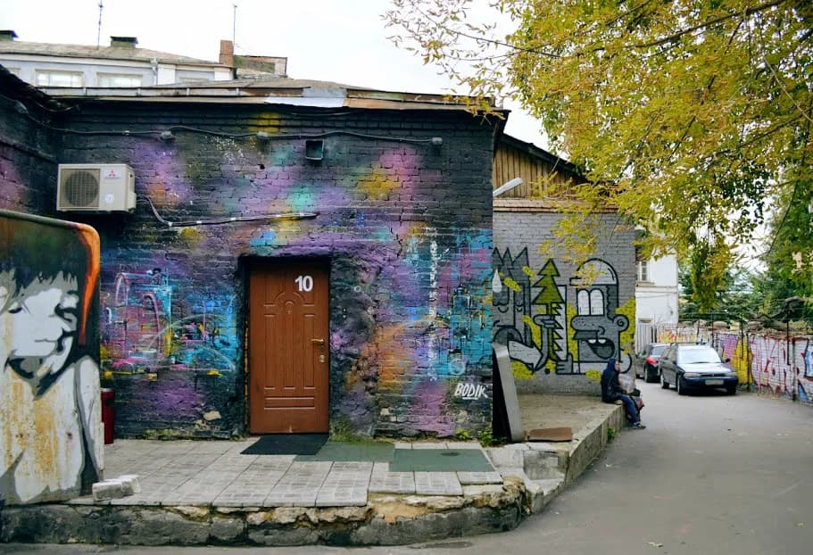 Прогулка по Ивановской горке и Хитровке с местным гидом
