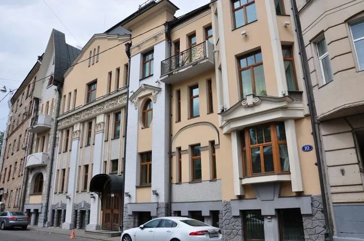Готический след «Мастера и Маргариты» в центре Москвы