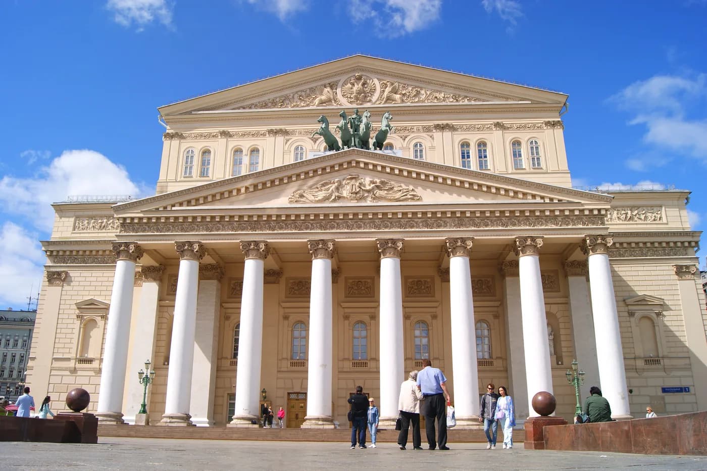 Прогулка по театральным улочкам Москвы