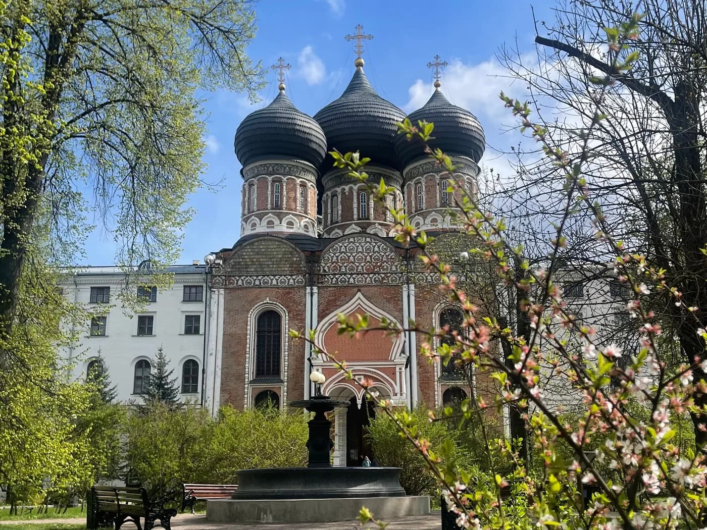 Измайловский остров: от царских усадеб до городка Баумана