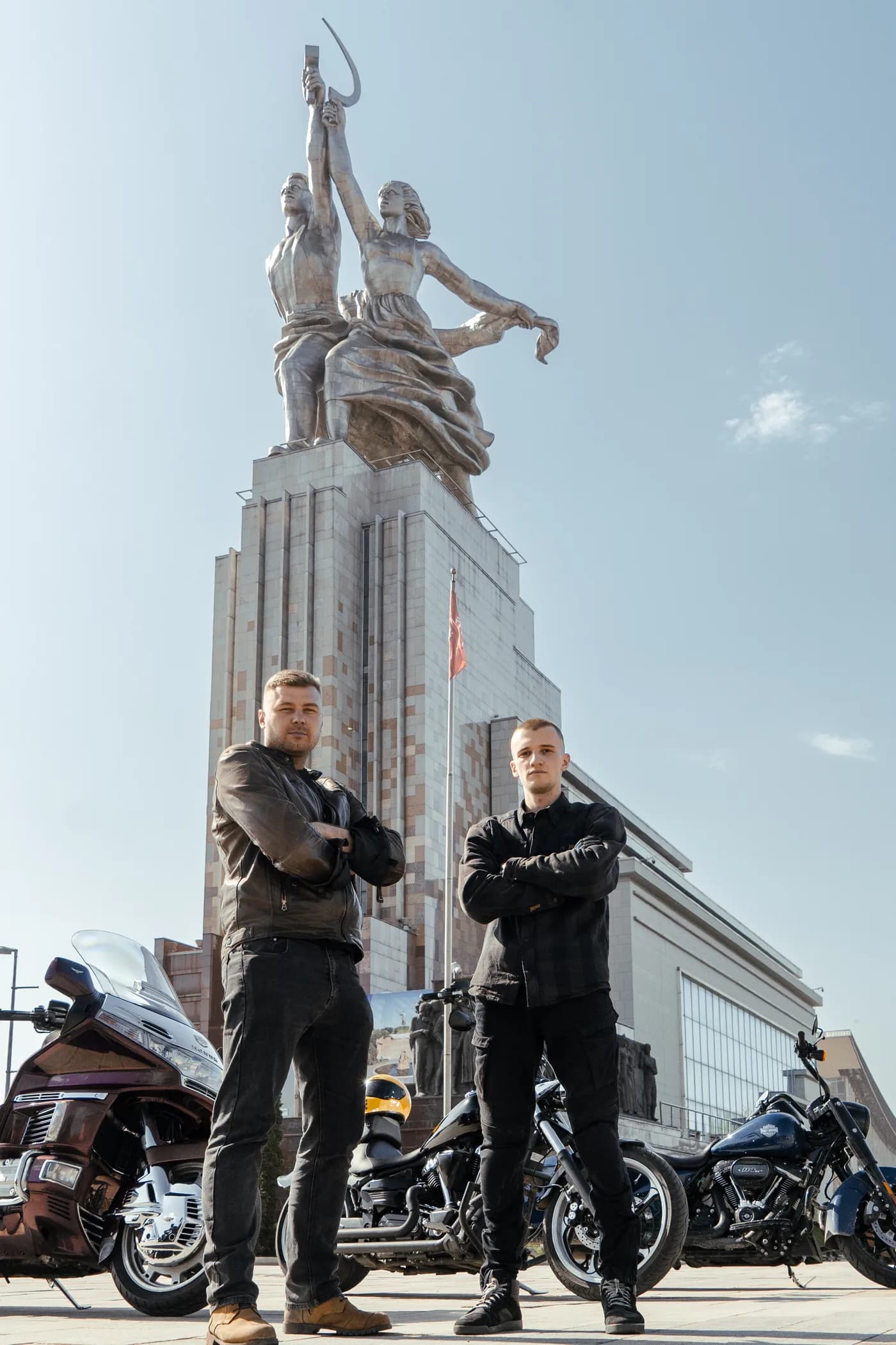 Мотопрогулка по Москве с визитом в байк-центр «Ночные Волки»