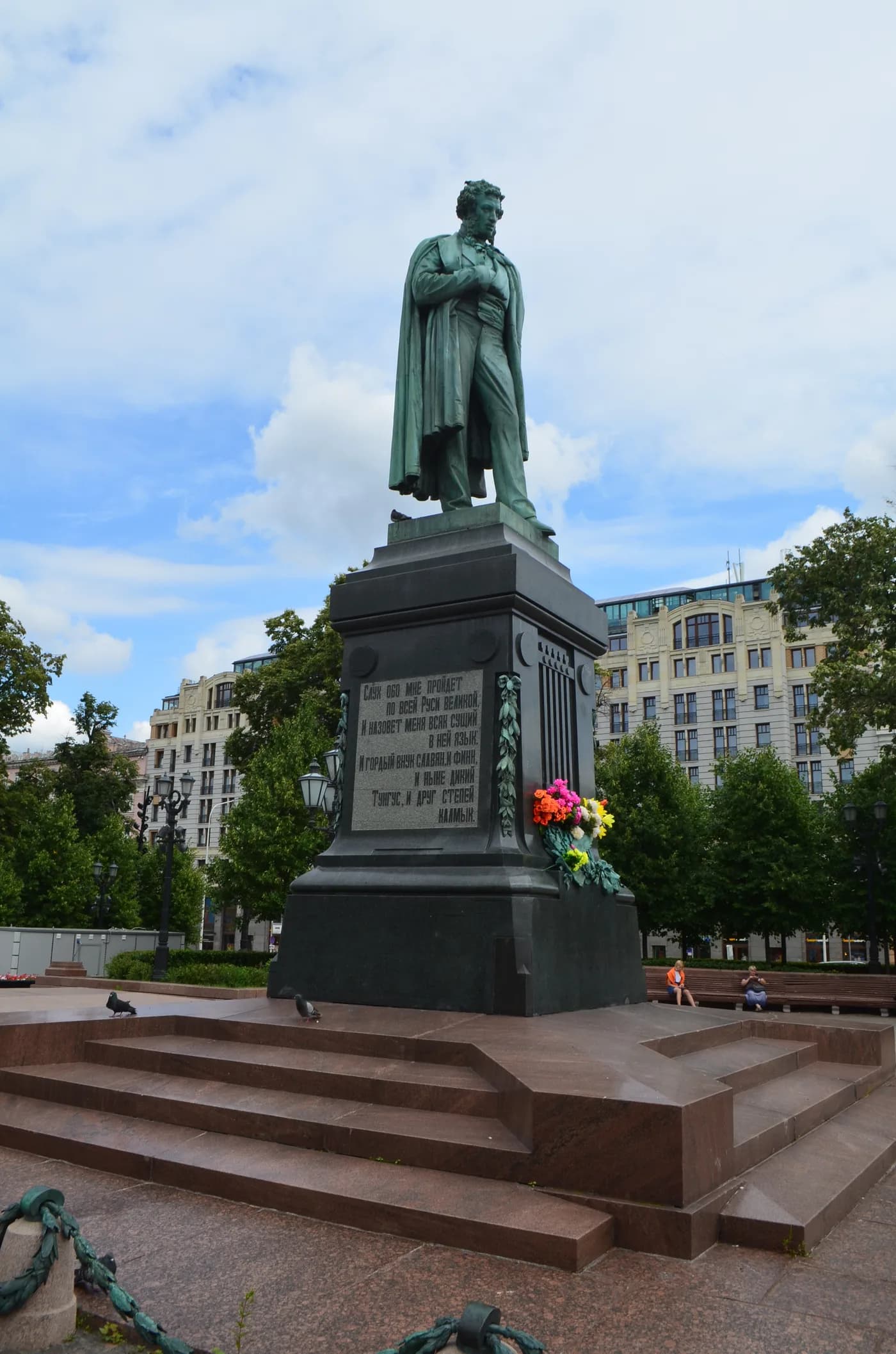 От Пушкина до Гоголей: прогулка по историческому центру Москвы