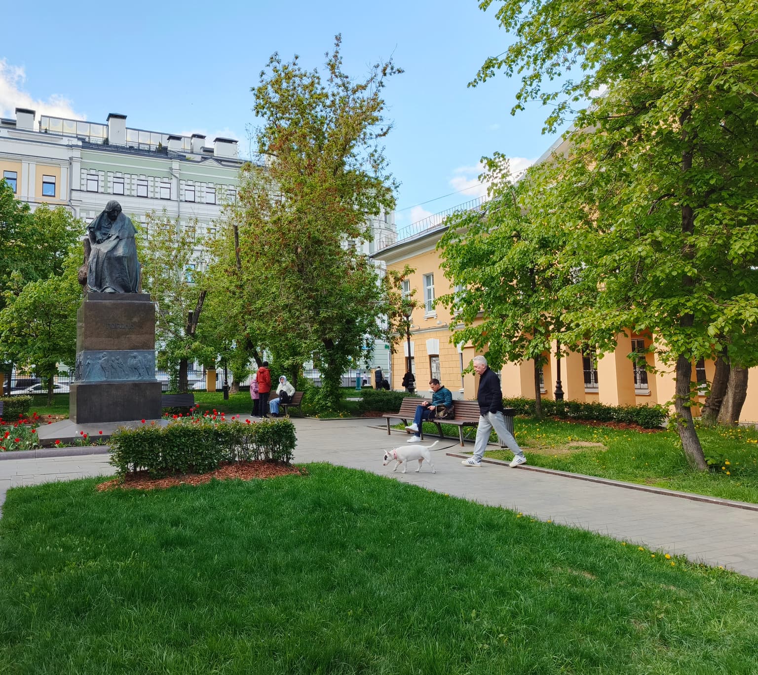 Прогулка по Тверскому и Никитскому бульварам