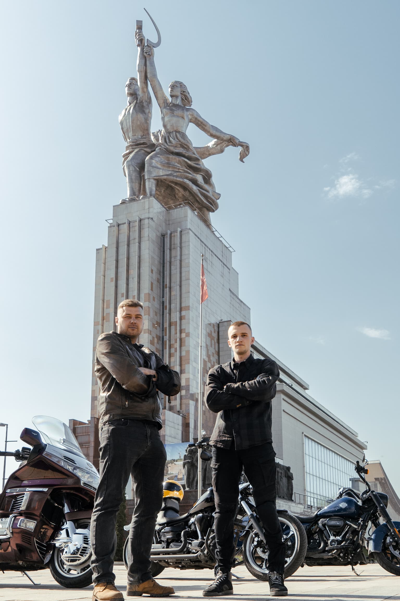 Мотопрогулка по Москве с визитом в байк-центр «Ночные Волки»