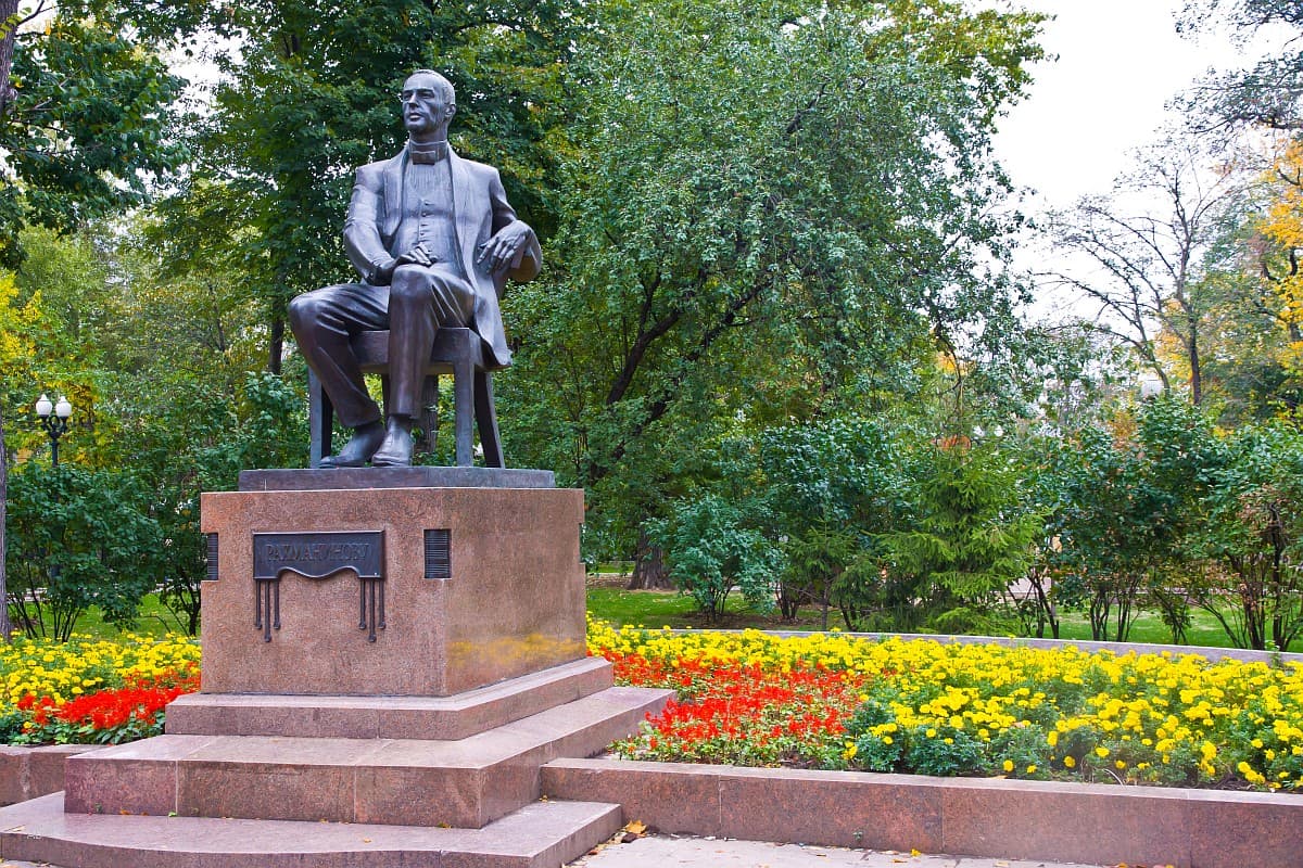 Страстной бульвар — прогулка по бульварному кольцу, кадр 3