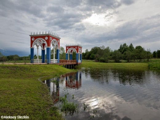 Усадьба князей Куракиных и окрестности, кадр 3