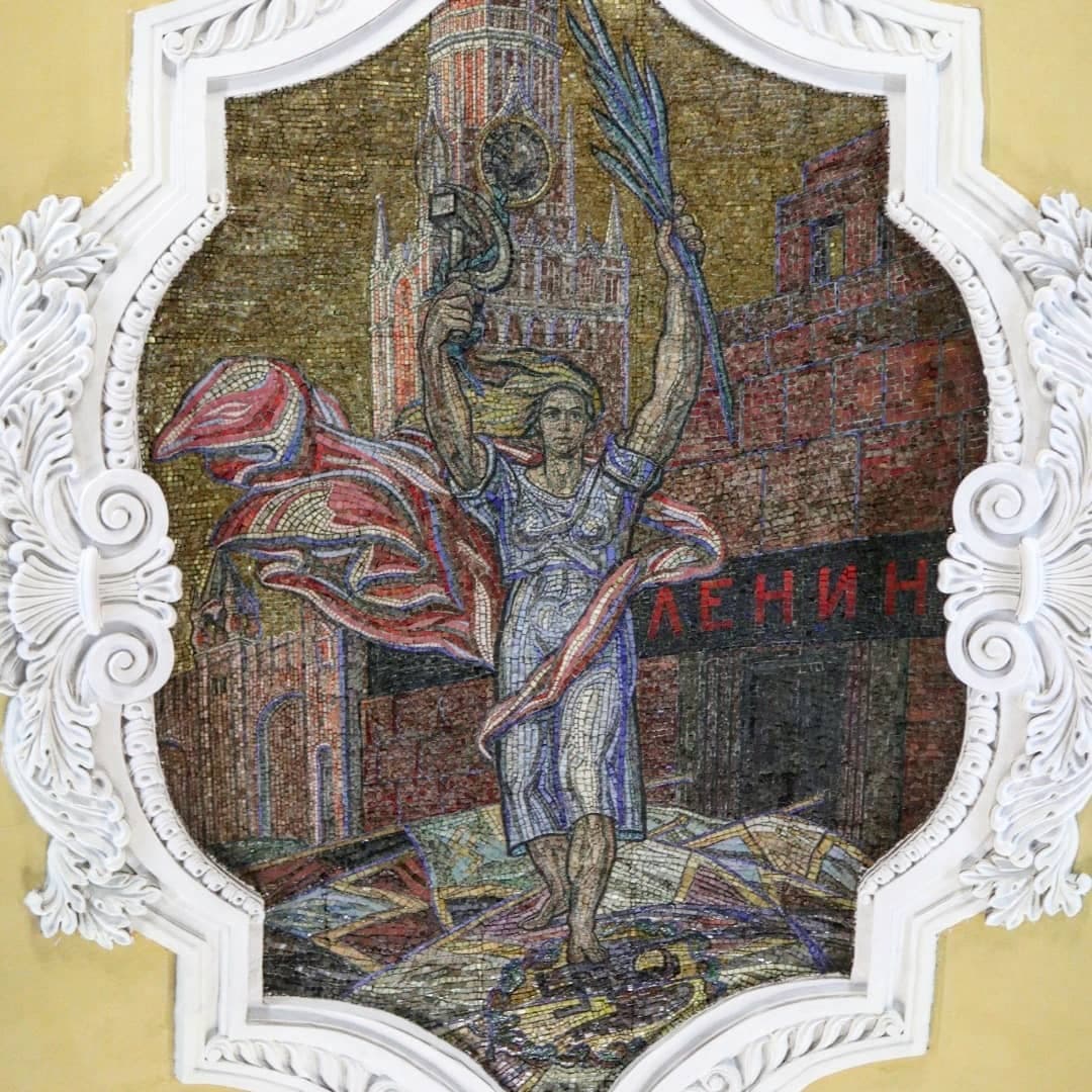 Московское метро: архитектура и дизайн под землёй, кадр 2