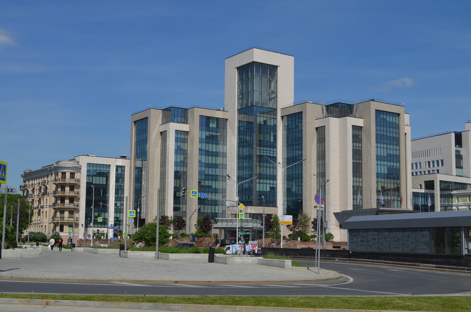 Автомобильная экскурсия по Москве — главные достопримечательности