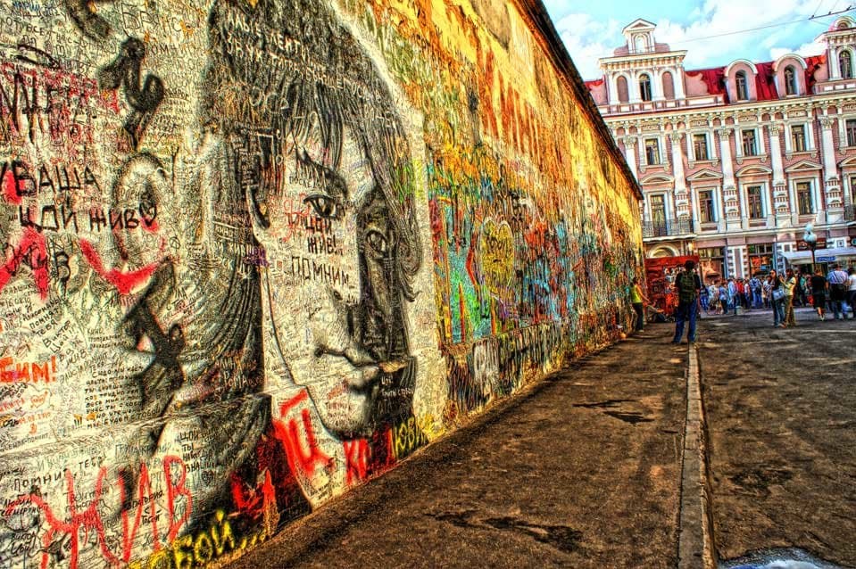 Прогулка по Арбату и Воздвиженке: истории и уголки Москвы, кадр 2