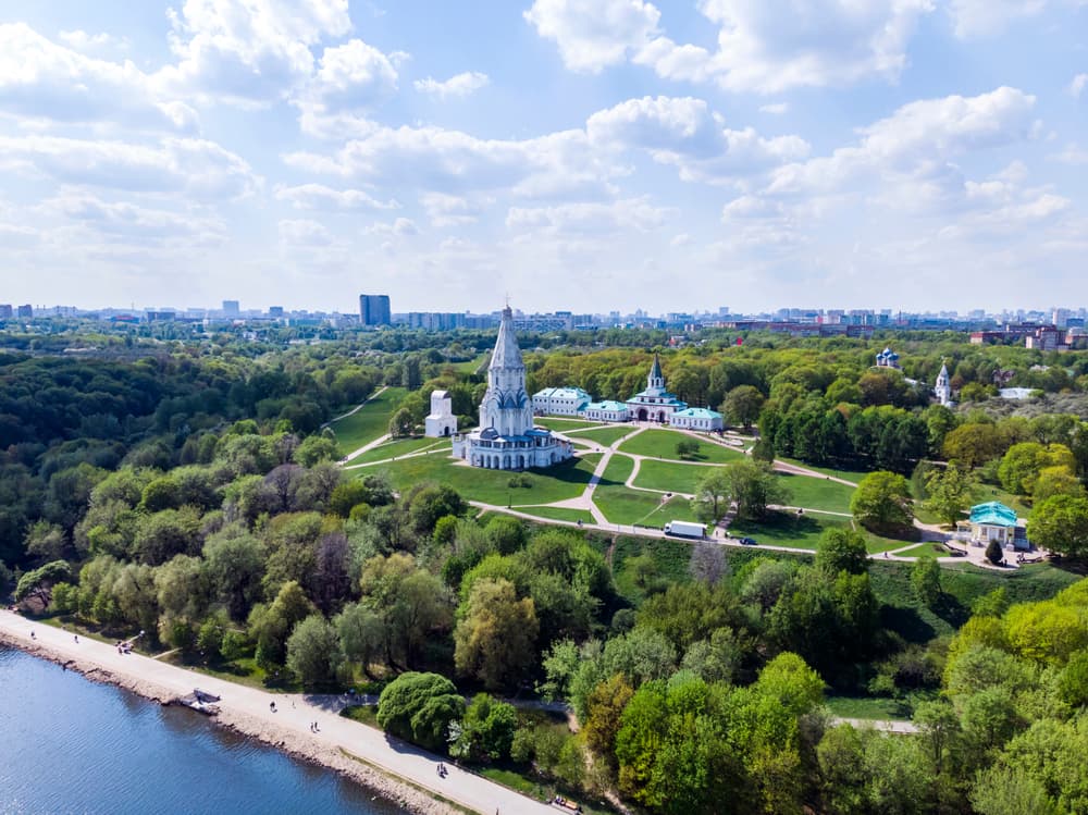 Речная прогулка вокруг Коломенского музея-заповедника, кадр 2