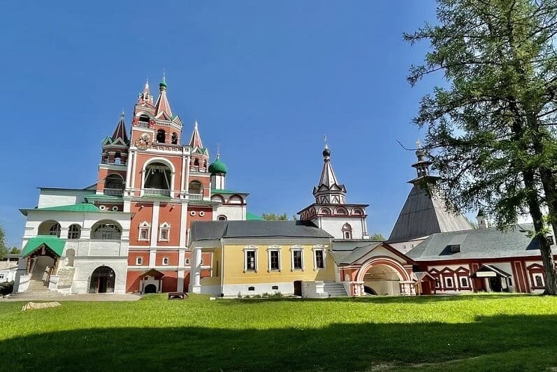 «Звериный Ковчег» и прогулка по Звенигороду, кадр 3