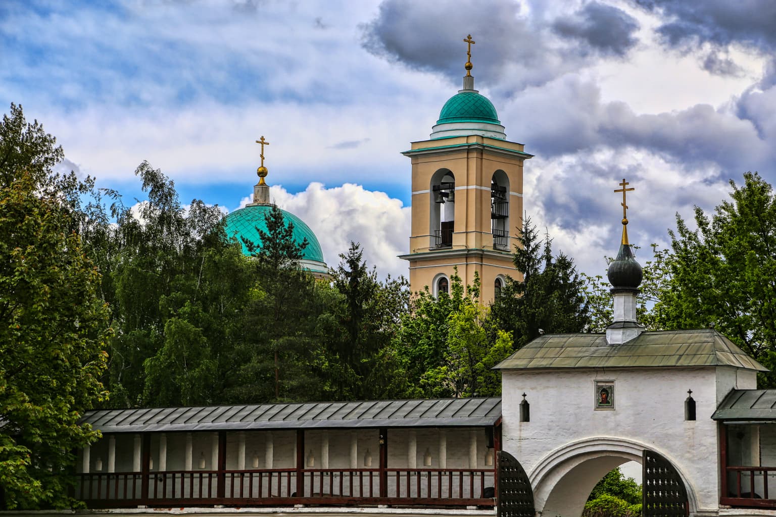 По следам святого Спиридона Тримифунтского в Москве, кадр 3