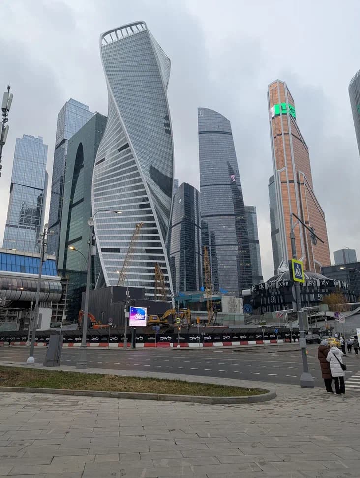 Москва-Сити: архитектура, технологии и легенды (в мини-группе), кадр 3