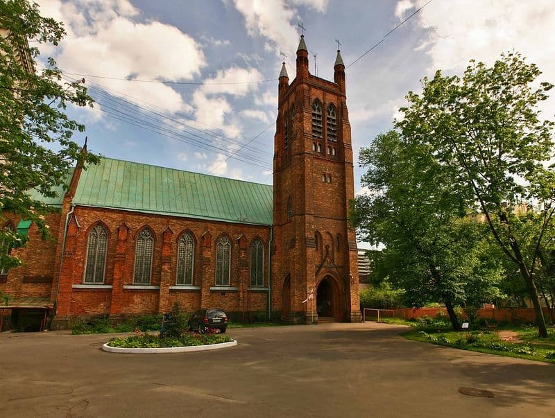 Готика в сердцах московских храмов, кадр 4