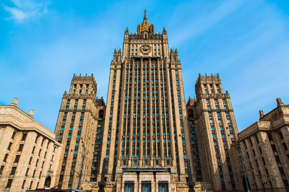 Сталинские высотки: индивидуальная автобусная экскурсия