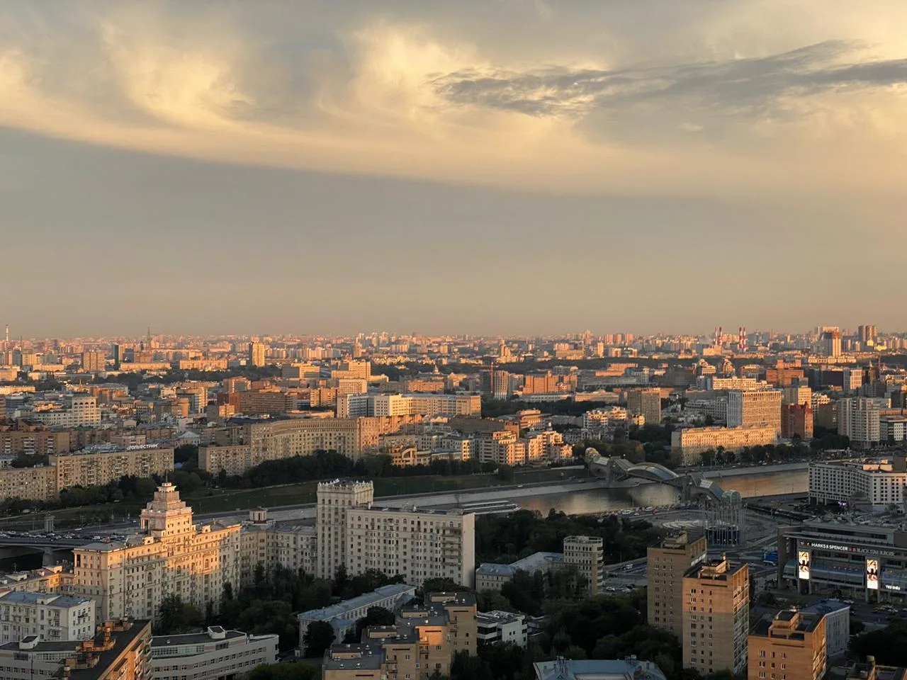 «Путешествие к звезде»: экскурсия к шпилю Сталинской высотки